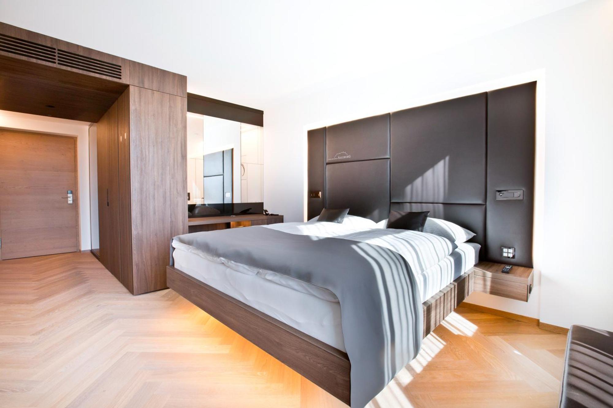 Cool Mama Hotel Salzburg Buitenkant foto